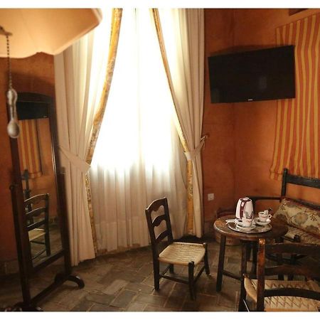La Casona De Calderon Gastronomic & Boutique Hotel Osuna Eksteriør bilde