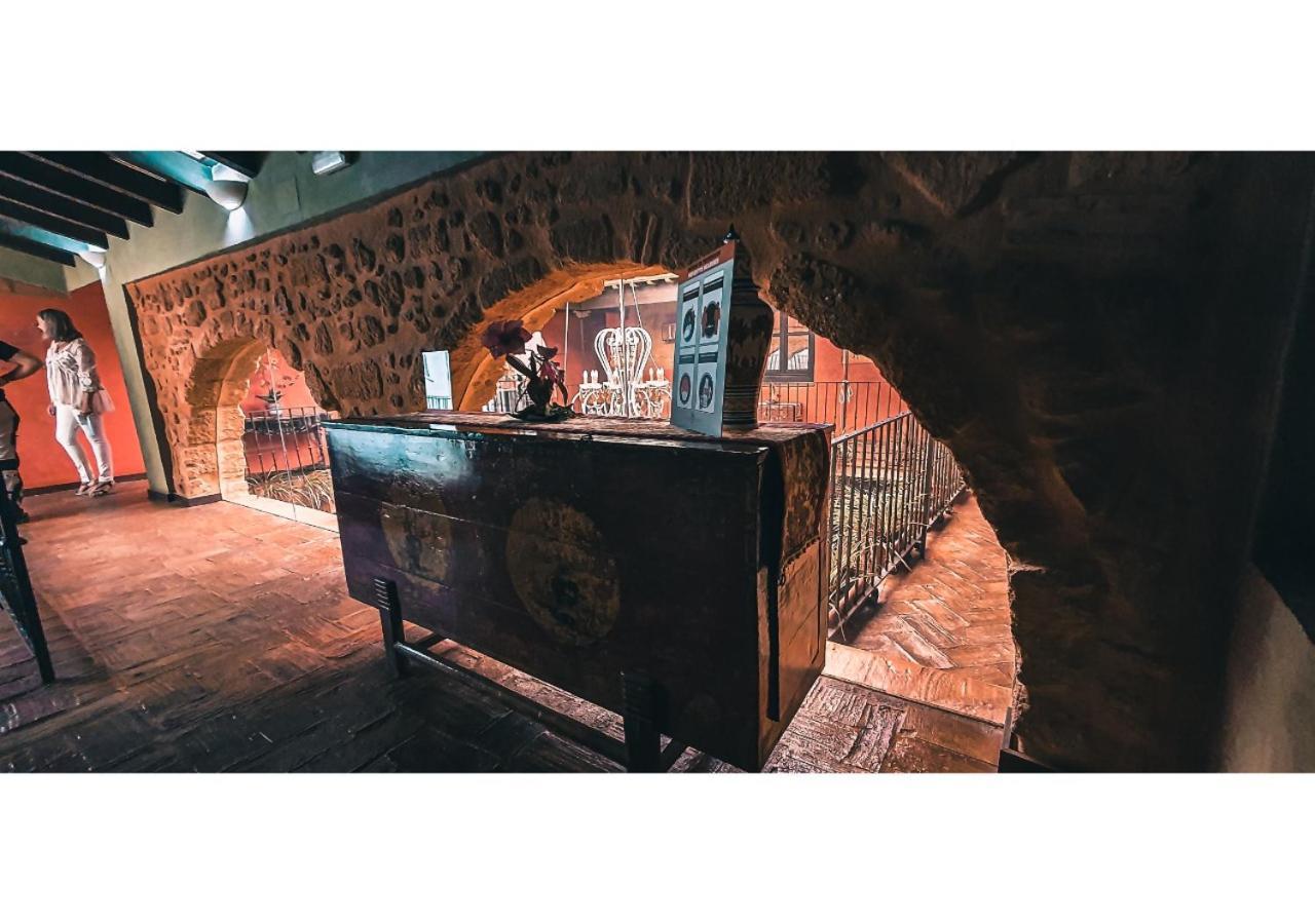 La Casona De Calderon Gastronomic & Boutique Hotel Osuna Eksteriør bilde