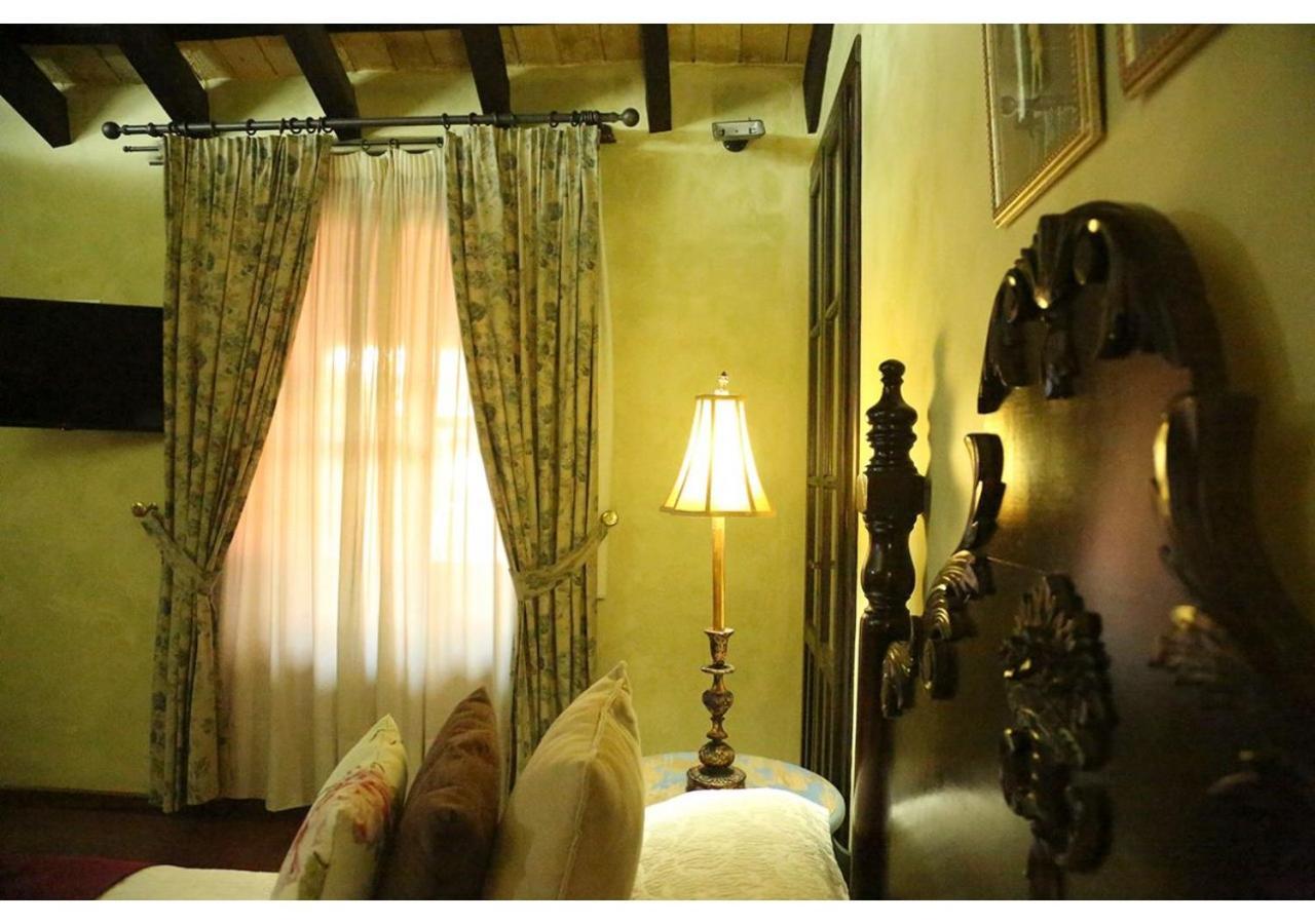 La Casona De Calderon Gastronomic & Boutique Hotel Osuna Eksteriør bilde