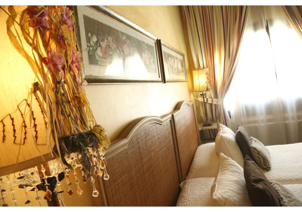 La Casona De Calderon Gastronomic & Boutique Hotel Osuna Eksteriør bilde